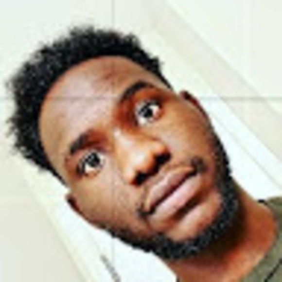 Meet your Posher, Alexis - Picture 1 of 1